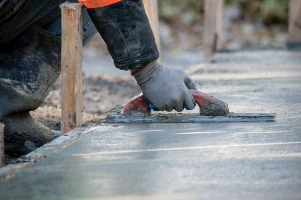  Combined Locks, WI Concrete contractor Pros